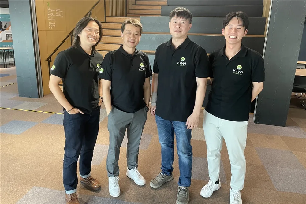 KiWi team photograph from a public article; not a FamilyMart store or partnership announcement